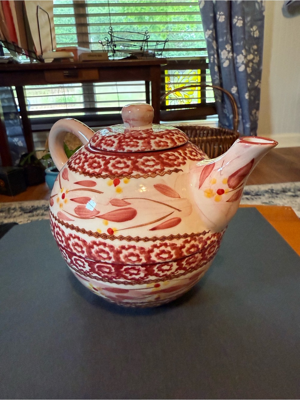 Temp-tations by Tara Pink and Rose Floral Teapot with cup - Picture 4 of 9